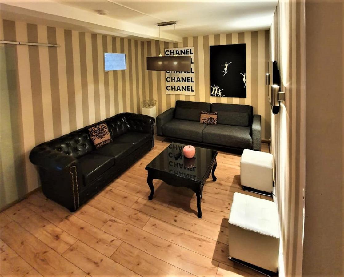 Design Apartment Barcelonanights Friburgo em Brisgóvia Exterior foto