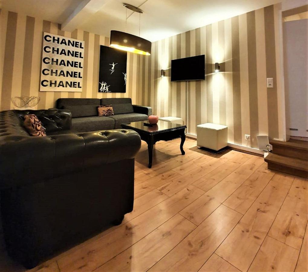 Design Apartment Barcelonanights Friburgo em Brisgóvia Exterior foto